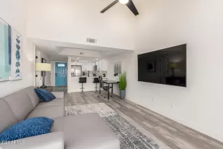 Photo #4: 6408304 Listing 