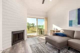 Photo #5: 6408304 Listing 