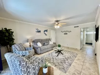 Photo #6: 6408418 Listing 