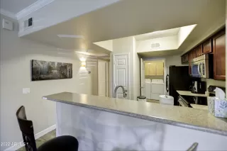 Photo #5: 6408581 Listing