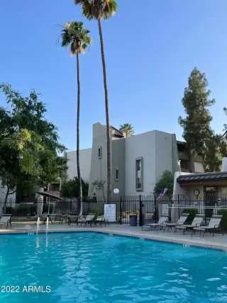 Photo #1: 6409008 Listing