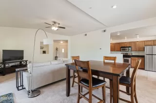 Photo #5: 6409449 Listing 