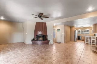 Photo #4: 6409593 Listing 