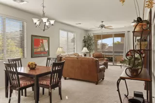 Photo #2: 6409933 Listing 