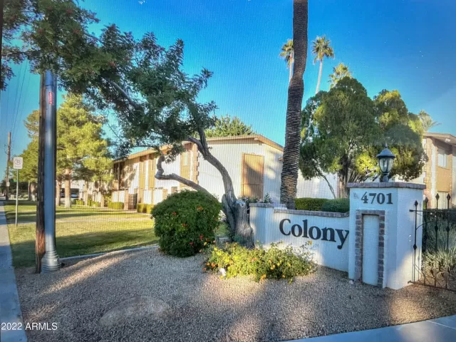 MLS: 6410268 Condo For Sale