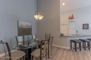 Photo #4: 6410619 Listing