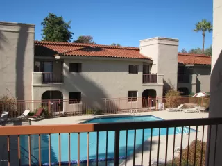 Photo #3: 6410738 Listing