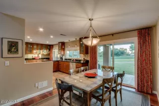 Photo #5: 6411073 Listing