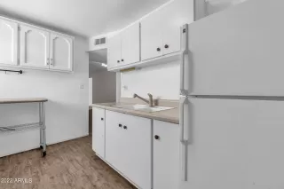 Photo #1: 6411092 Listing