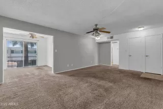 Photo #4: 6411092 Listing