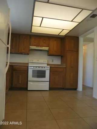 Photo #4: 6411103 Listing 