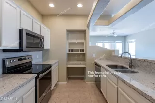 Photo #3: 6411187 Listing 