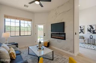 Photo #6: 6411194 Listing