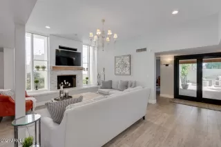 Photo #5: 6411266 Listing