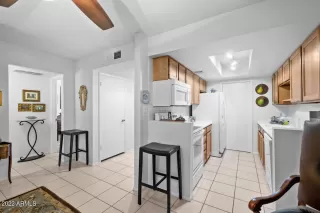 Photo #2: 6411329 Listing