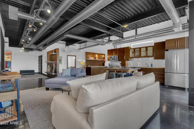 MLS: 6412117 Condo For Sale