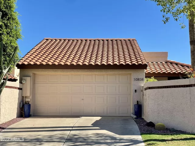 MLS: 6412869 Condo For Sale