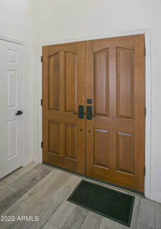 Photo #3: 6413105 Listing