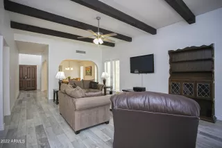 Photo #5: 6413105 Listing