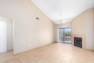 Photo #3: 6413155 Listing 