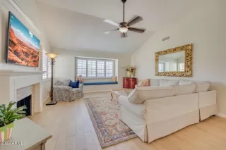 Photo #4: 6413241 Listing