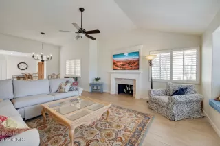 Photo #5: 6413241 Listing