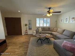 Photo #3: 6413508 Listing 