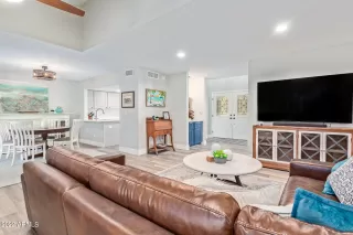 Photo #4: 6413542 Listing 