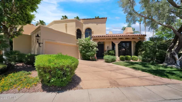 MLS: 6413766 Condo For Sale