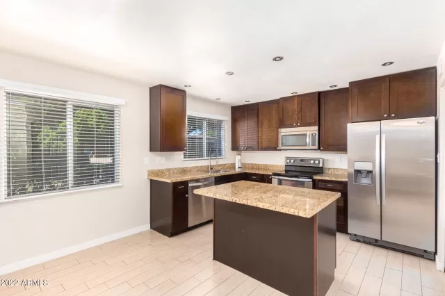 MLS: 6413932 Condo For Sale