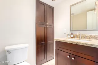 Photo #6: 6413932 Listing