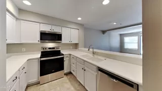 Photo #2: 6413947 Listing 