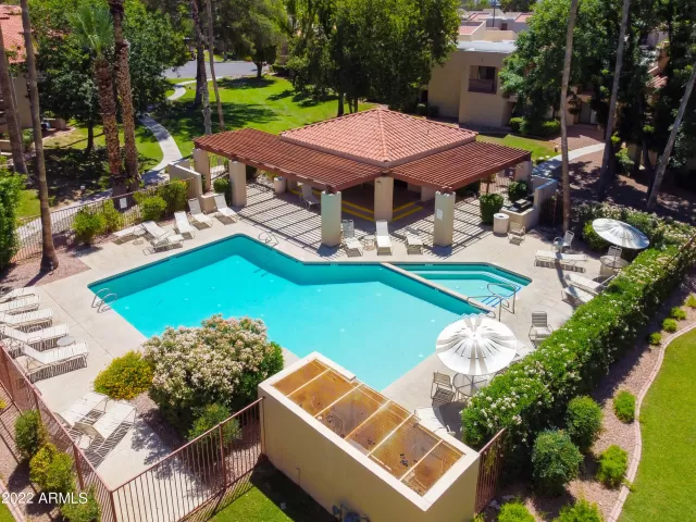 MLS: 6414413 Condo For Sale