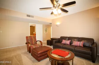 Photo #5: 6414413 Listing
