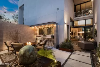 Photo #3: 6414459 Listing