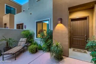 Photo #6: 6414497 Listing