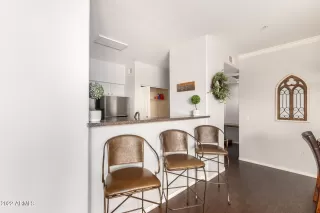 Photo #6: 6414576 Listing