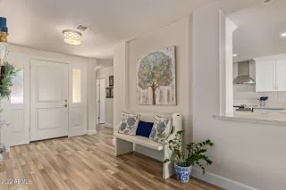 Photo #3: 6414603 Listing 