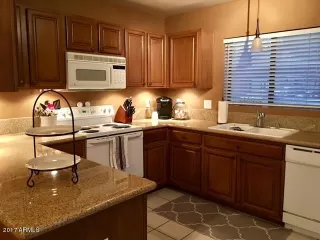 Photo #2: 6414606 Listing 