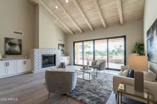 Photo #2: 6415197 Listing
