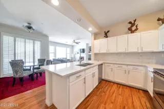 Photo #2: 6415273 Listing