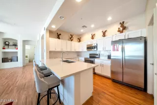 Photo #3: 6415273 Listing