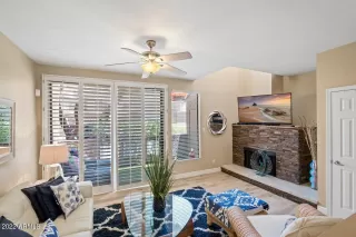 Photo #3: 6415326 Listing 