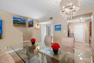 Photo #6: 6415326 Listing 