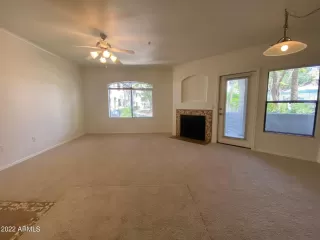 Photo #4: 6415418 Listing