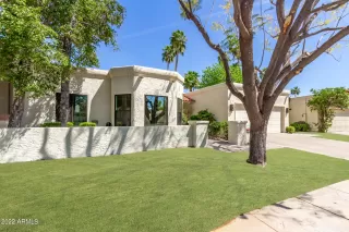 Photo #1: 6415500 Listing