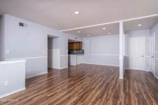 Photo #4: 6416285 Listing 