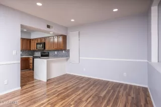 Photo #5: 6416285 Listing 