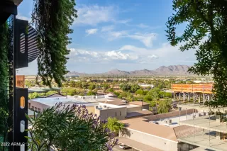 Photo #3: 6416589 Listing