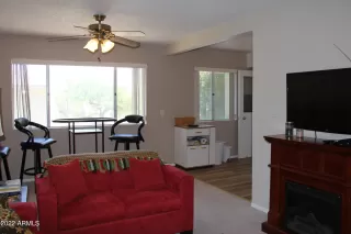 Photo #3: 6417079 Listing 